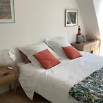 Bed and breakfast Les Augustins, D'hotes, Quartier Historique, Accueil 2 Roues Angers