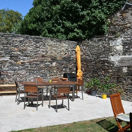 住宿加早餐酒店 Le Beau Repaire, Chambres D'Hotes, Quartier Historique, Accueil Velos