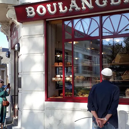 Le Beau Repaire, D'hotes, Quartier Historique, 1 A 3 Chambres, Etage Independant アンジェ