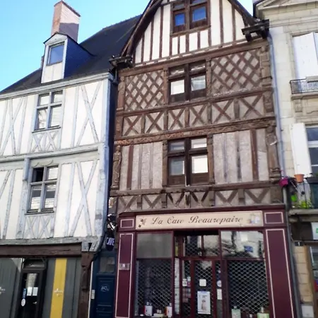 Bed & Breakfast Les Augustins, D'hotes, Quartier Historique, Accueil 2 Roues Angers