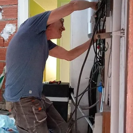 Le Beau Repaire, D'hotes, Quartier Historique, 1 A 3 Chambres, Etage Independant 3*