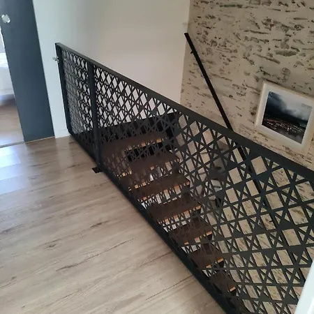 Le Beau Repaire, D'hotes, Quartier Historique, 1 A 3 Chambres, Etage Independant * Angers
