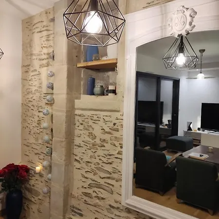 Le Beau Repaire, Chambres D'Hotes, Quartier Historique, Accueil Velos 住宿加早餐酒店 昂热