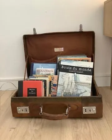 Le Beau Repaire, D'hotes, Quartier Historique, 1 A 3 Chambres, Etage Independant アンジェ