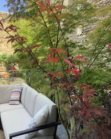 Frühstückspension Le Beau Repaire, Chambres D'Hotes, Quartier Historique, Accueil Velos 3*