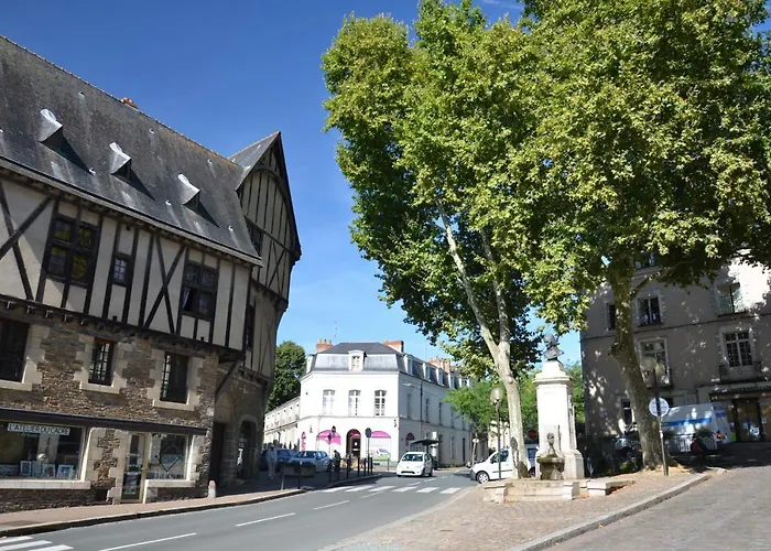 Les Augustins, Chambres D'Hotes, Quartier Historique, Accueil Velos 3*