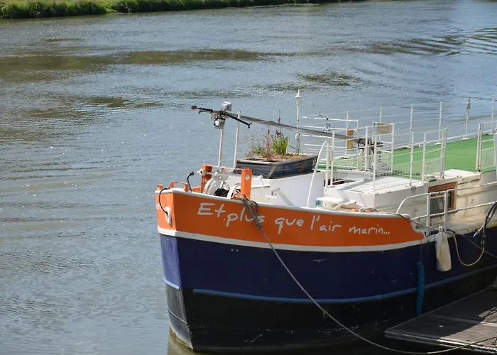 ベッド・アンド・ブレックファスト Le Beau Repaire, D'hotes, Quartier Historique, Accueil Velos