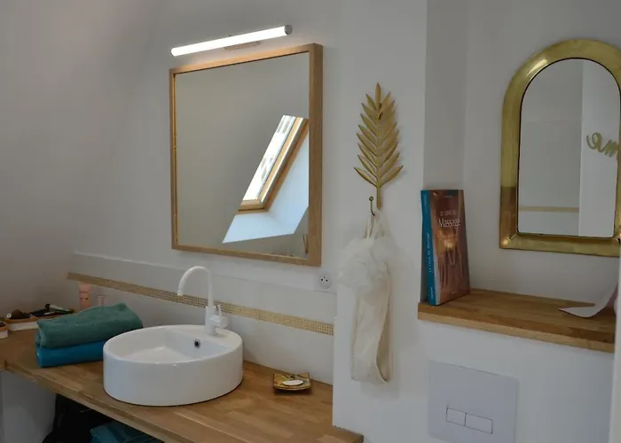 Oda ve Kahvaltı Les Augustins, Chambres D'Hotes, Quartier Historique, Accueil Velos 3*