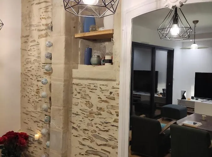 Le Beau Repaire, D'hotes, Quartier Historique, Accueil Velos Bed & Breakfast Angers