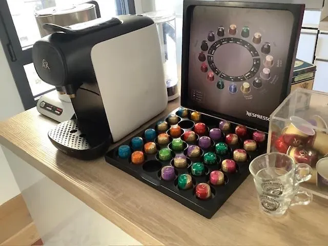 Bed & Breakfast Les Augustins, Chambres D'Hotes, Quartier Historique, Accueil Velos 3*